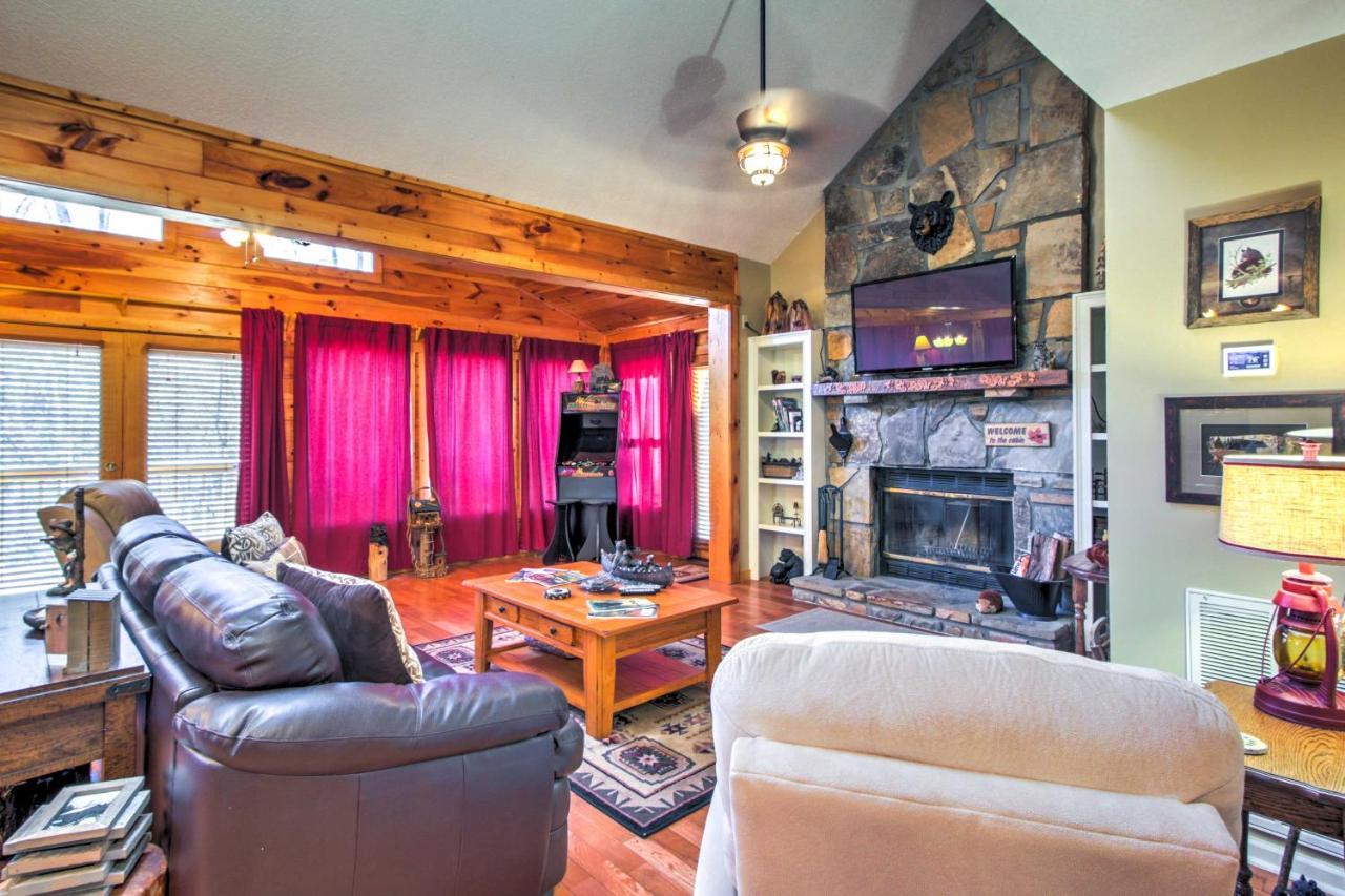 Tree Top Dream Cabin With Hot Tub In Gatlinburg! Βίλα Εξωτερικό φωτογραφία